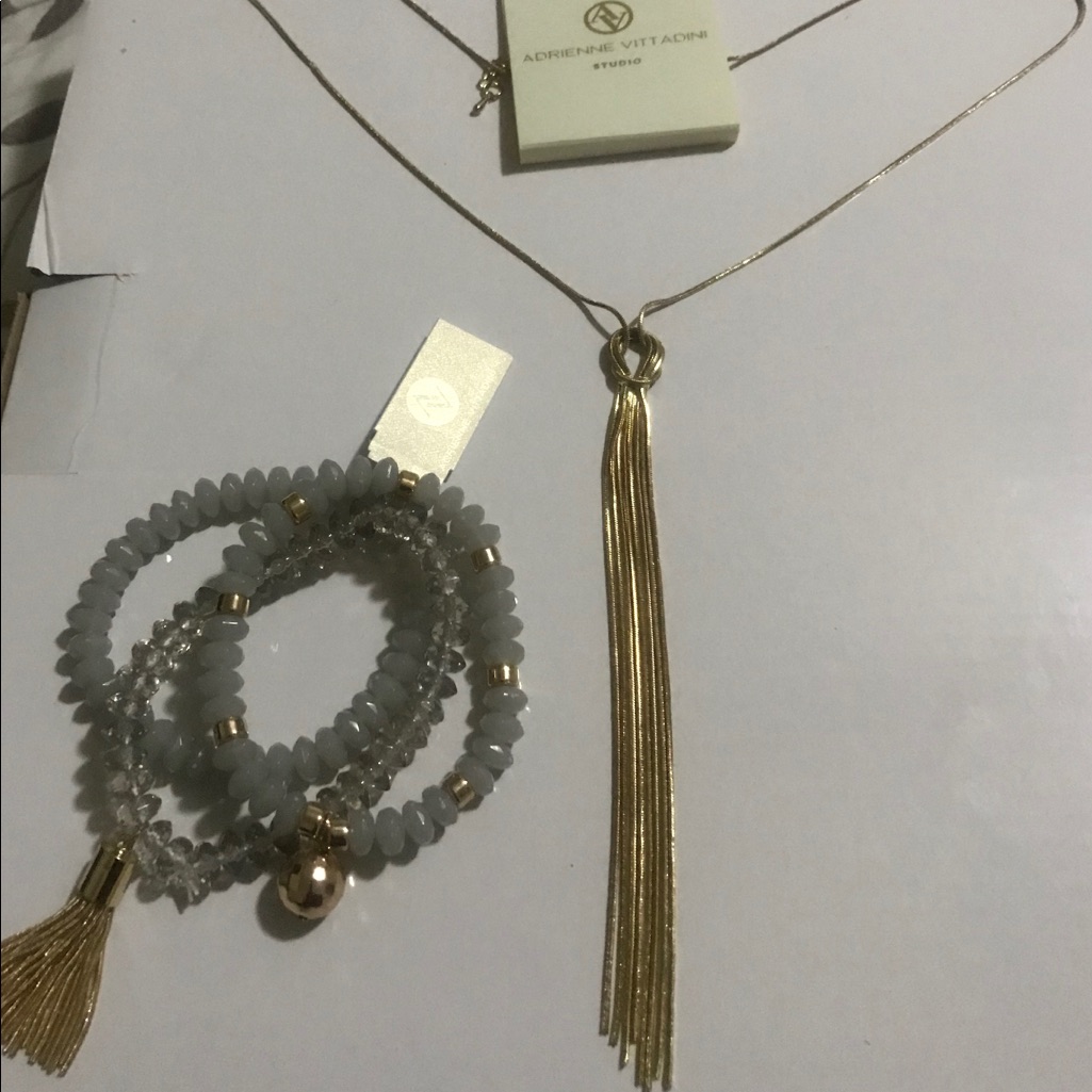 Adrienne Vittadini Combo 13$